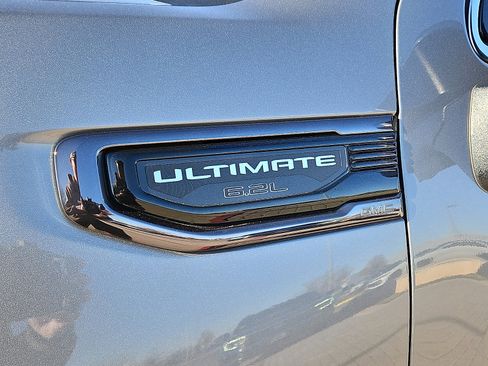 Used 2023 GMC Sierra 1500 Denali Ultimate image 7