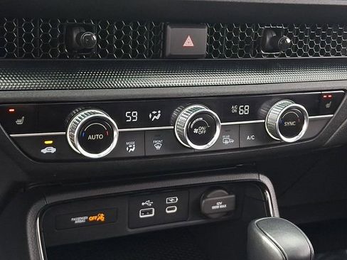 Used 2023 Honda CR-V Sport image 16