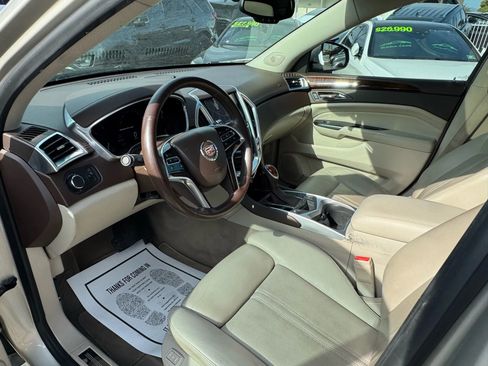 Used 2014 Cadillac SRX Luxury image 10