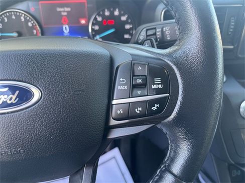 Used 2020 Ford Explorer XLT w/ Equipment Group 202A image 11