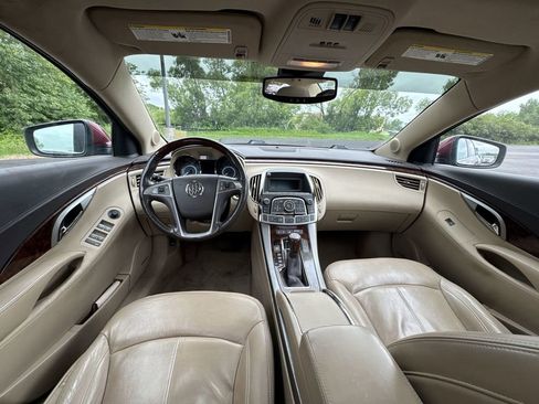Used 2010 Buick LaCrosse CXS FWD image 20