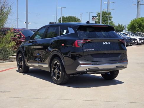 New 2026 Kia Sportage EX FWD image 3
