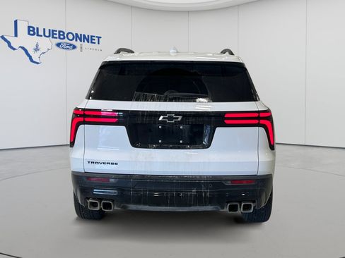 Used 2025 Chevrolet Traverse LT w/ Midnight/Sport Edition FWD image 6