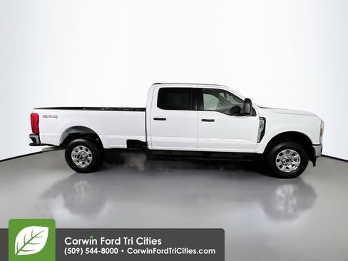 Certified 2024 Ford F350 XLT image 17