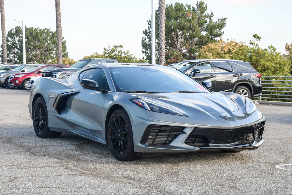 Used 2024 Chevrolet Corvette Stingray Coupe w/ 1LT RWD image 3