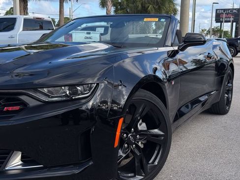 Used 2023 Chevrolet Camaro LT w/ RS Package RWD image 6