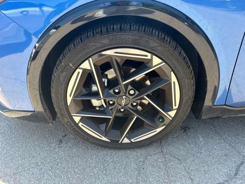 Certified 2025 Kia K4 GT-Line w/ GT-Line Premium Package FWD image 2
