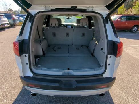 Used 2018 GMC Acadia SLT image 36