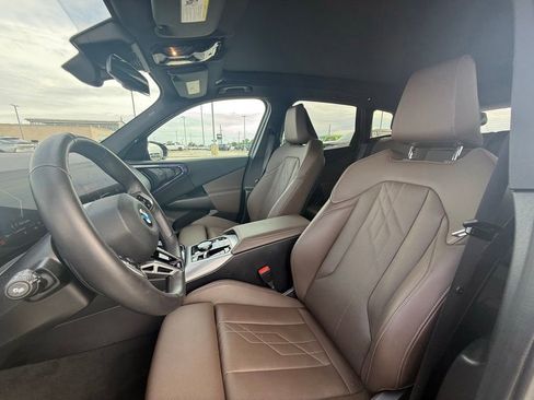 Used 2025 BMW X3 xDrive30i AWD/4WD image 28