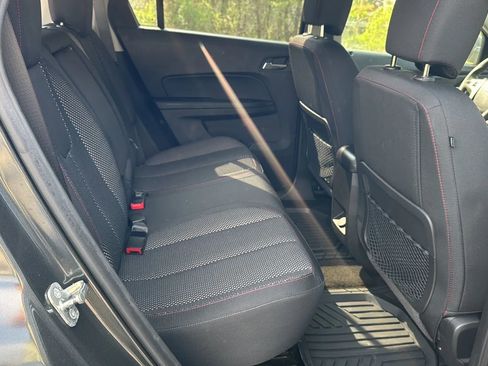 Used 2017 GMC Terrain SLE image 13