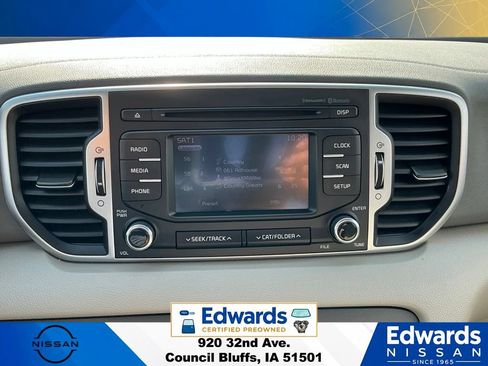 Used 2018 Kia Sportage LX AWD/4WD image 22