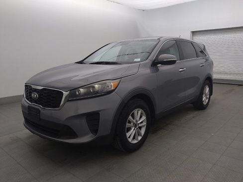 Used 2019 Kia Sorento L FWD image 2