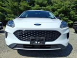 Used 2022 Ford Escape SE image 2