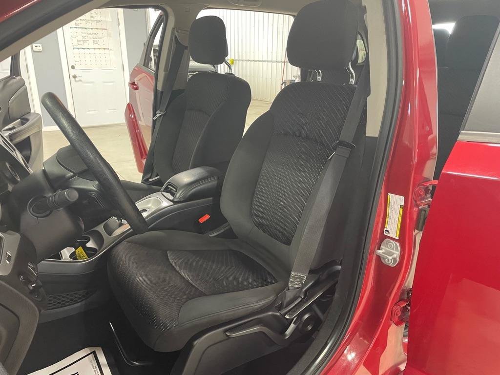 Used 2018 Dodge Journey SE w/ Blacktop Package FWD image 10