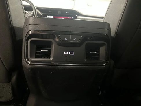 Used 2024 GMC Sierra 1500 AT4 AWD/4WD image 26