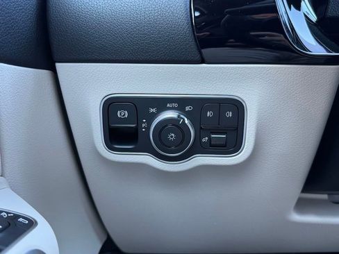 Used 2025 Mercedes-Benz GLA 250 image 21