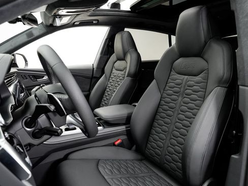 Certified 2026 Audi RS Q8 performance AWD/4WD image 5