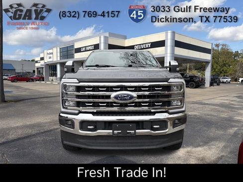 Used 2023 Ford F250 Lariat w/ Chrome Package image 2
