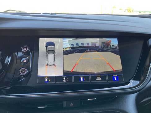 Used 2023 Buick Envision Avenir image 24