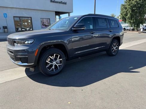 New 2025 Jeep Grand Cherokee L Limited w/ Trailer Tow Package image 2