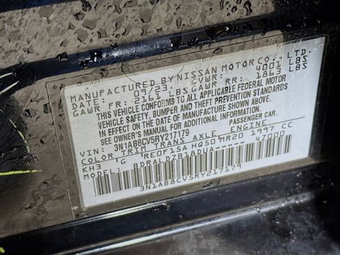 Used 2024 Nissan Sentra SV image 36