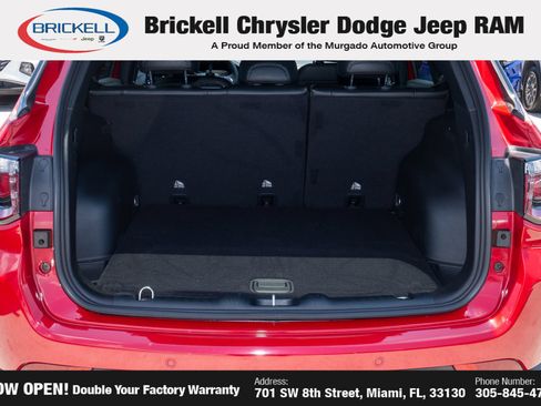 Used 2023 Jeep Compass Trailhawk AWD/4WD image 9