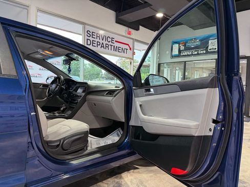 Used 2016 Hyundai Sonata SE FWD image 43
