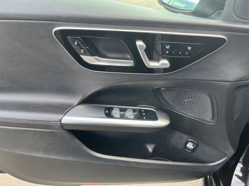 Used 2024 Mercedes-Benz C 300 4MATIC Sedan image 20