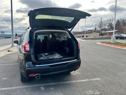 New 2026 Subaru Ascent Touring image 4