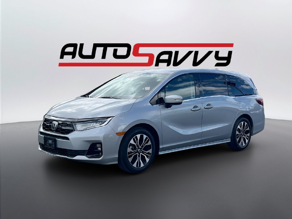 Used 2025 Honda Odyssey Elite image 3