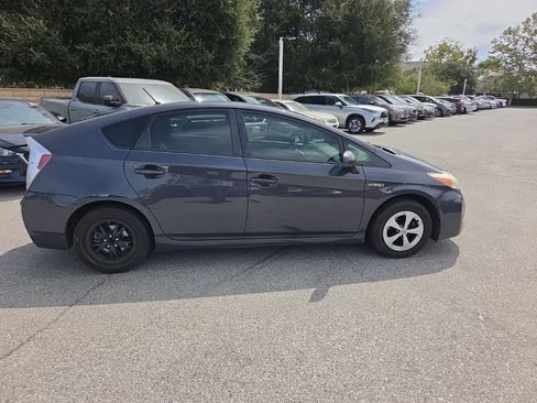Used 2013 Toyota Prius Two FWD image 6