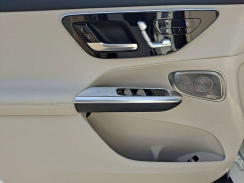 New 2026 Mercedes-Benz GLC 300 4MATIC image 8