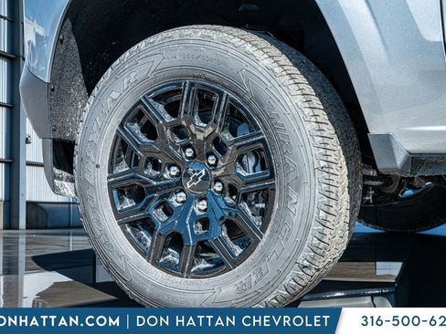 New 2026 Chevrolet Colorado W/T w/ WT Custom Package AWD/4WD image 36