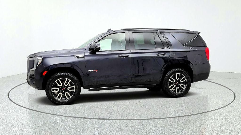 Used 2023 GMC Yukon AT4 AWD/4WD image 8