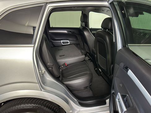 Used 2012 Chevrolet Captiva Sport LTZ AWD/4WD image 17