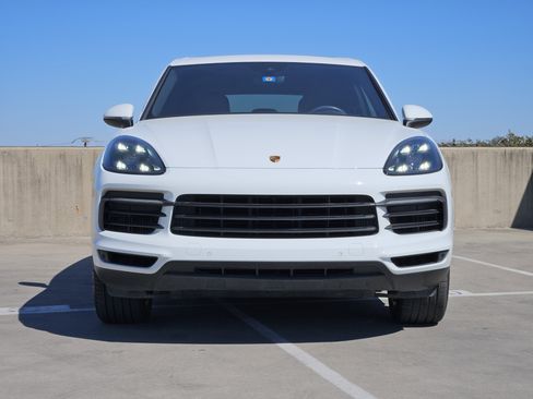 Certified 2020 Porsche Cayenne image 11