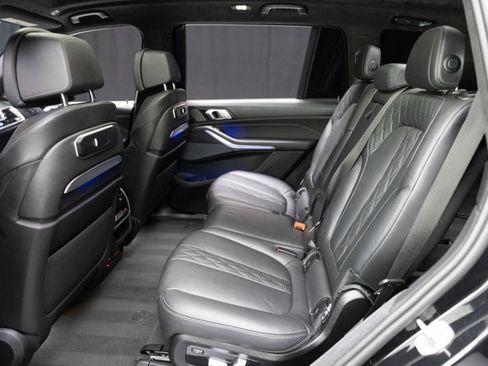 Used 2024 BMW X7 M60i w/ Executive Package image 57