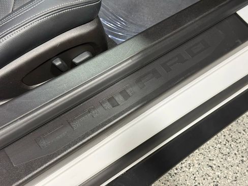 Used 2018 Chevrolet Camaro SS image 53