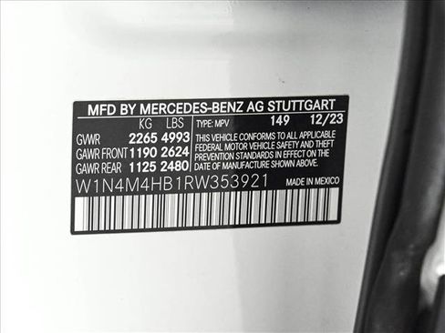 Certified 2024 Mercedes-Benz GLB 250 4MATIC image 27