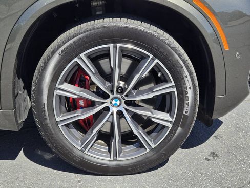 Used 2024 BMW X5 M60i AWD/4WD image 11