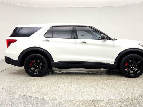 Used 2021 Ford Explorer ST w/ Equipment Group 401A image 4