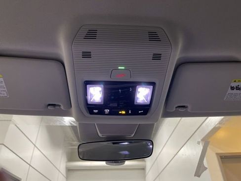 New 2026 Volkswagen Tiguan S image 22