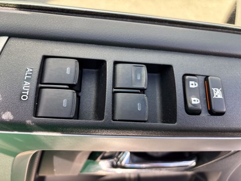 Certified 2023 Toyota 4Runner Limited AWD/4WD image 17