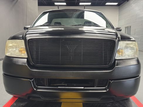 Used 2005 Ford F150 XL image 8