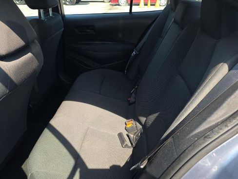 Used 2022 Toyota Corolla LE FWD image 9