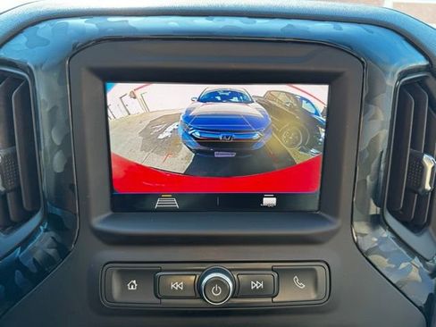 Certified 2021 Chevrolet Silverado 1500 Custom AWD/4WD image 3
