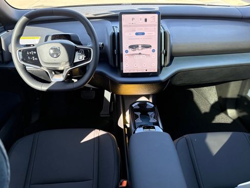 New 2026 Volvo EX30 Plus image 10