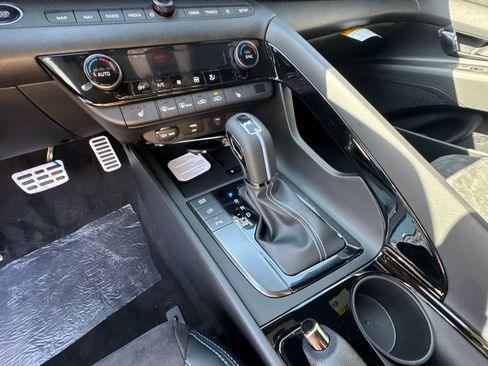New 2026 Hyundai Elantra N FWD image 31