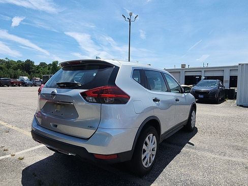 Used 2020 Nissan Rogue S AWD/4WD image 5