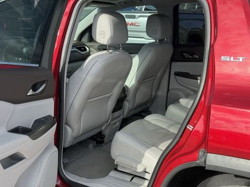 Used 2019 GMC Acadia SLT AWD/4WD image 29